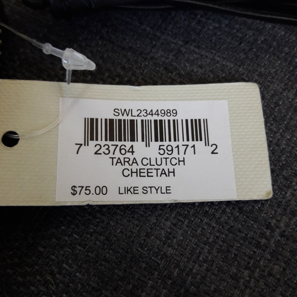 NWT FOSSIL TARA CLUTCH CHEETAH WALLET ORGANIZER - Picture 9 of 9